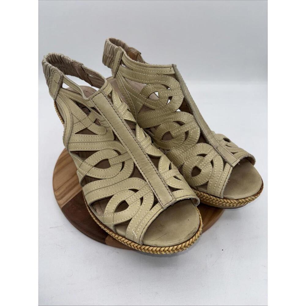 Pikolinos Women Slingback Sandal Beige Cutout High Wooden Wedge Heels EU39 US8.5